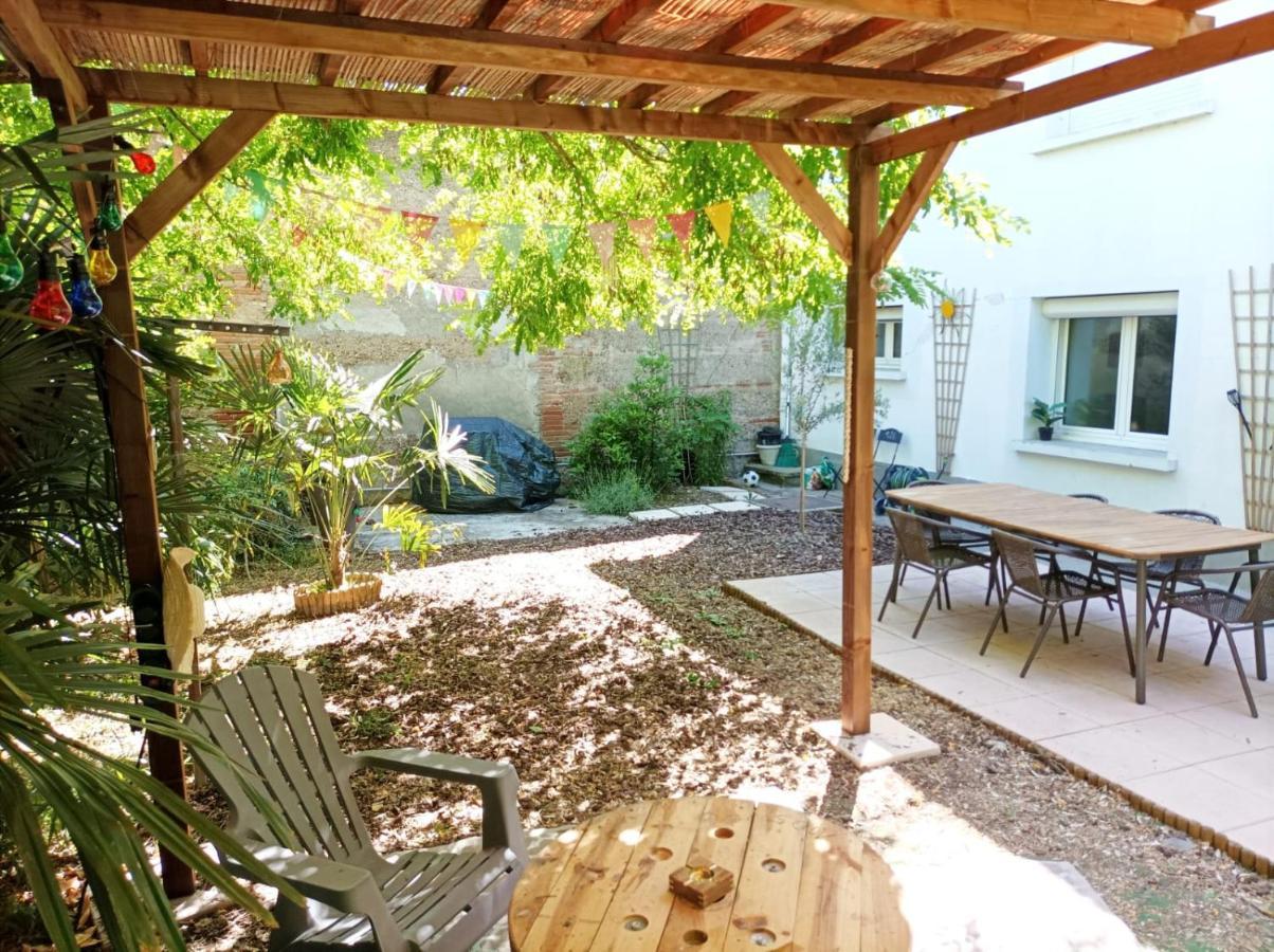 La Cahute, Appartement T2 Avec Jardin Ou Appartement Familial T6 蒙托邦 外观 照片