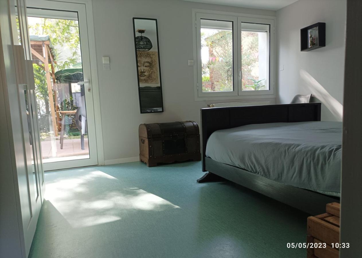 La Cahute, Appartement T2 Avec Jardin Ou Appartement Familial T6 蒙托邦 外观 照片